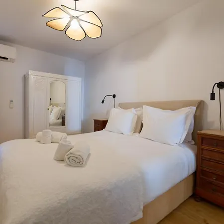 Boutique Chiado Duplex Apartment