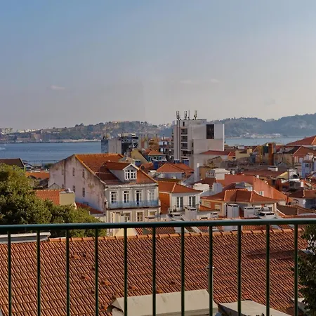 아파트 Boutique Chiado Duplex *